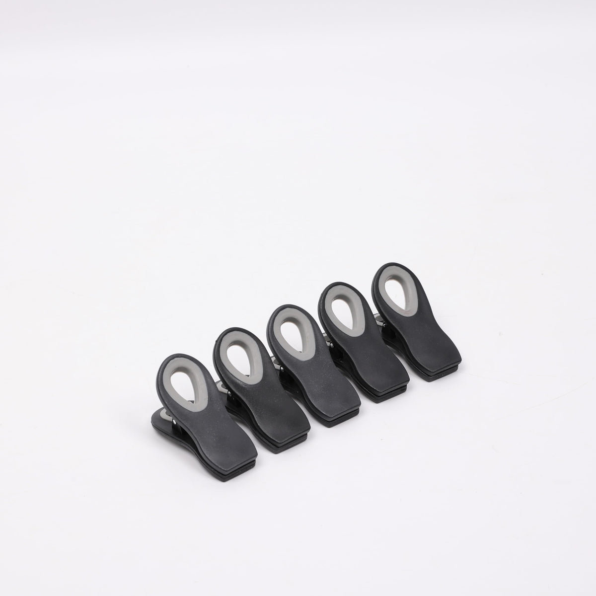 Chip Clips — Magnetic Bag Clips for Food Storage, 20 Piece Set, Airtight Seal Grip for Bread, Snack, Chip & Cereal Bags — Fridge, Pantry & Freezer Organization, Kitchen Storage - Multi Blues