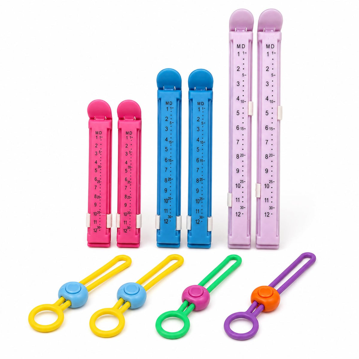 6 food bag sealing clips with built-in date scale-heavy reusable kitchen sealer for French fries, bread, snacks and leftovers (3 sizes in random colors) (6 sealing clips)